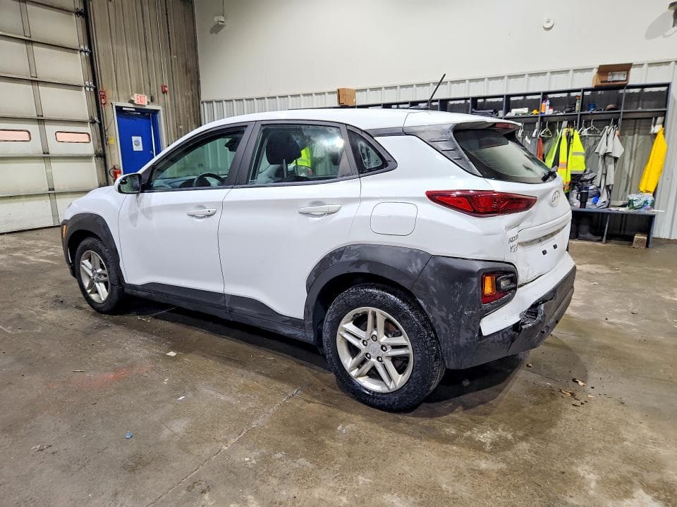 2021 HYUNDAI KONA SE 2