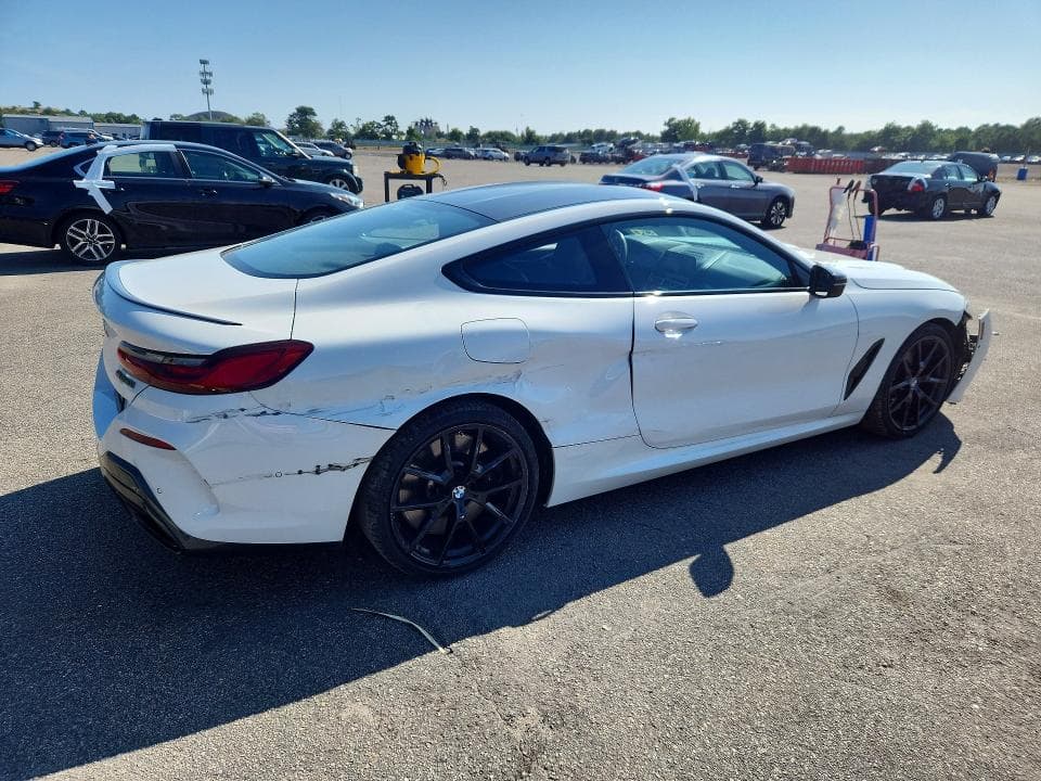 2021 BMW M850XI 3