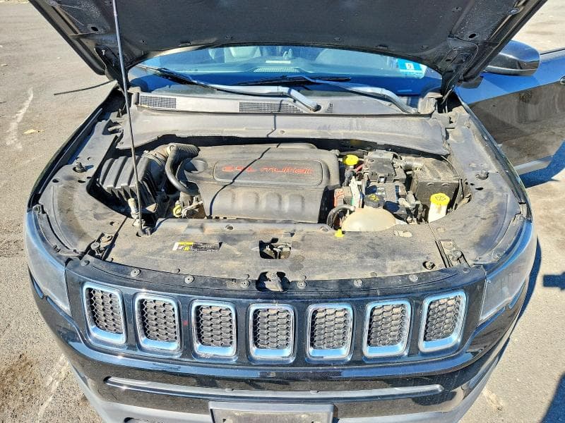 2018 JEEP COMPASS LATITUDE 11
