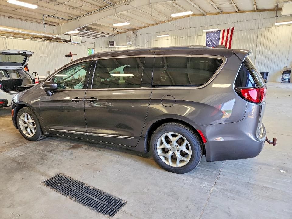 2018 CHRYSLER PACIFICA TOURING L PLUS 2