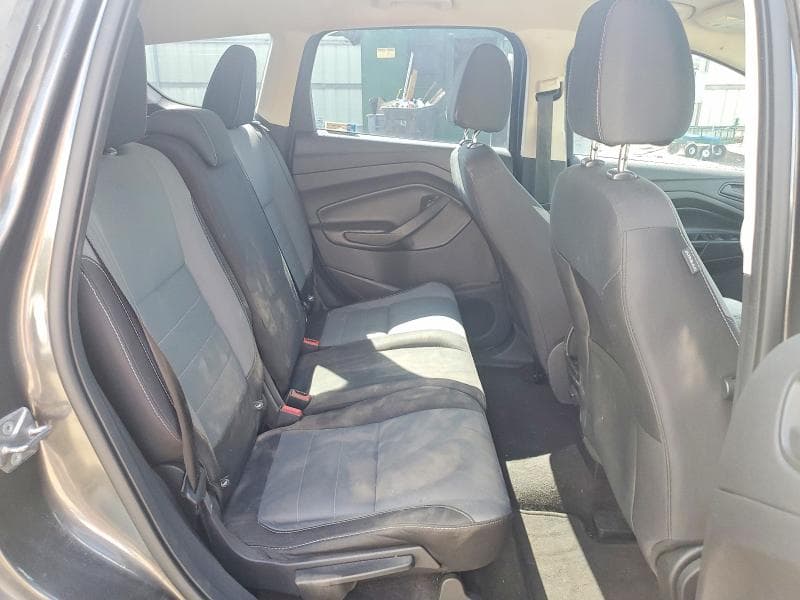 2017 FORD ESCAPE S 11