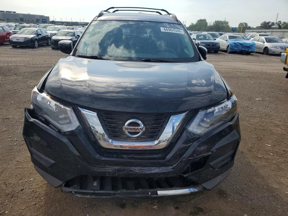 2017 NISSAN ROGUE SV 5
