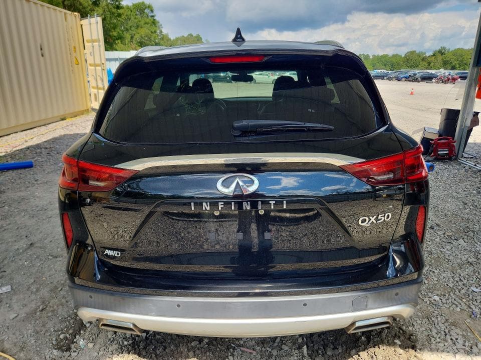 2021 INFINITI QX50 LUXE 6