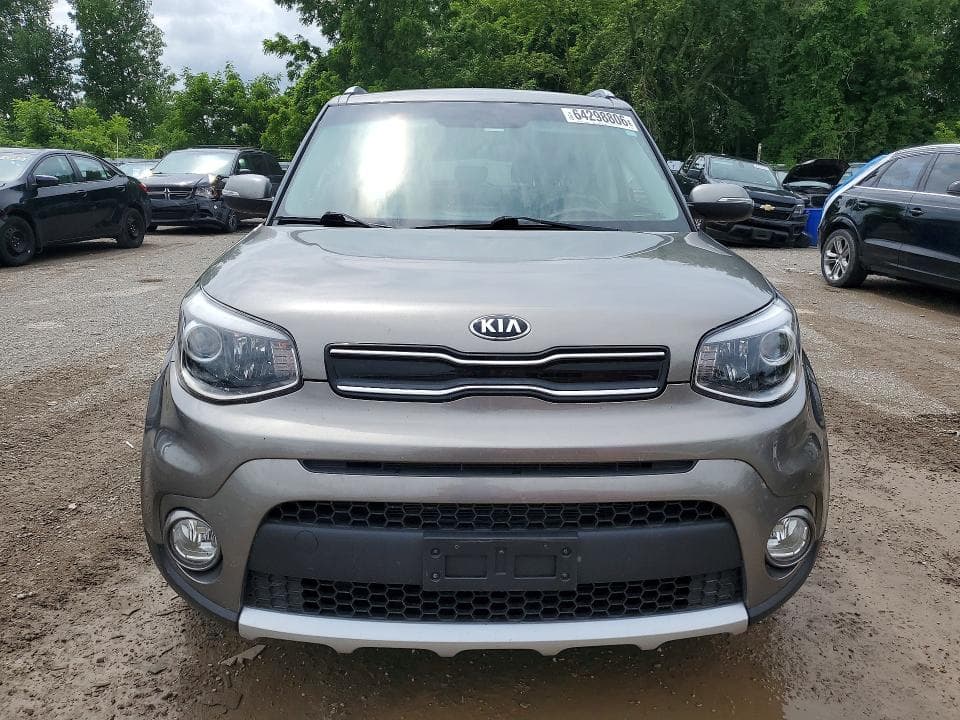 2018 KIA SOUL + 5