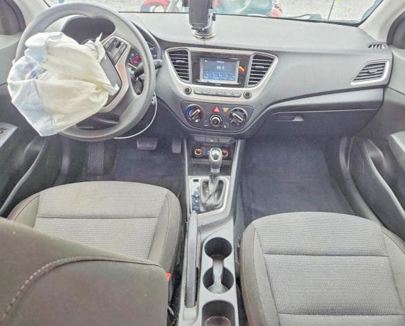 2020 HYUNDAI ACCENT SE 8