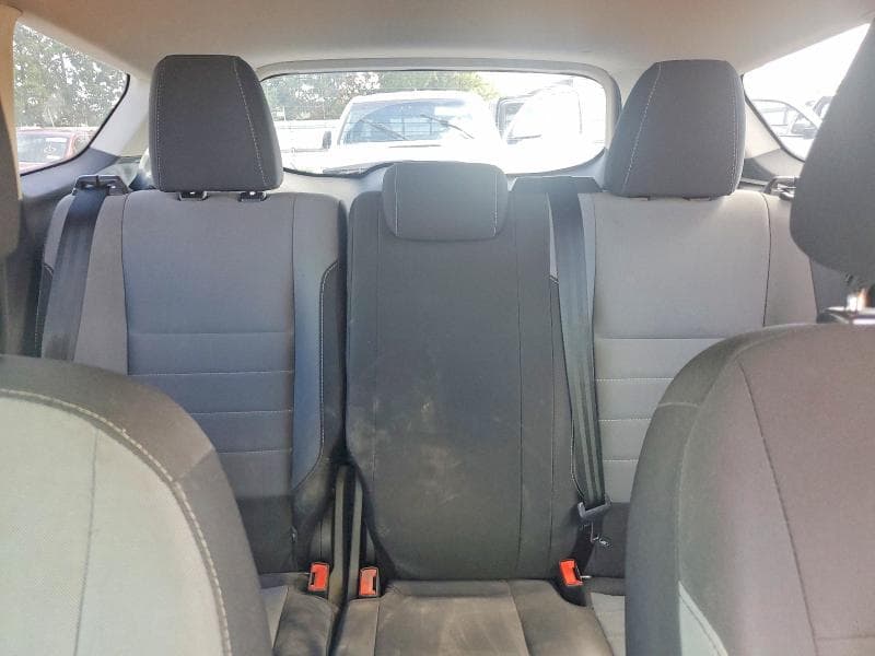 2017 FORD ESCAPE S 10
