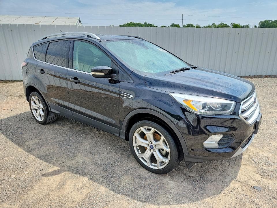 2018 FORD ESCAPE TITANIUM 4