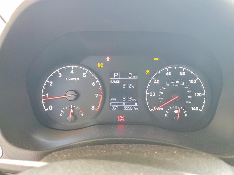2018 HYUNDAI ACCENT SE 9