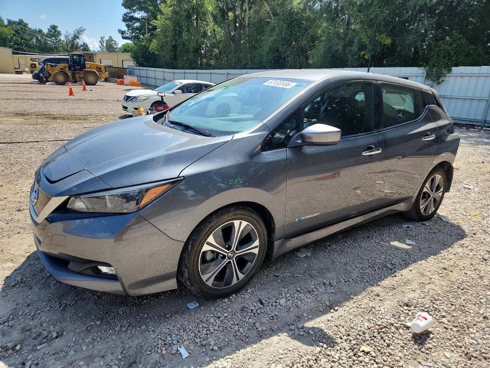2019 NISSAN LEAF SV - 1