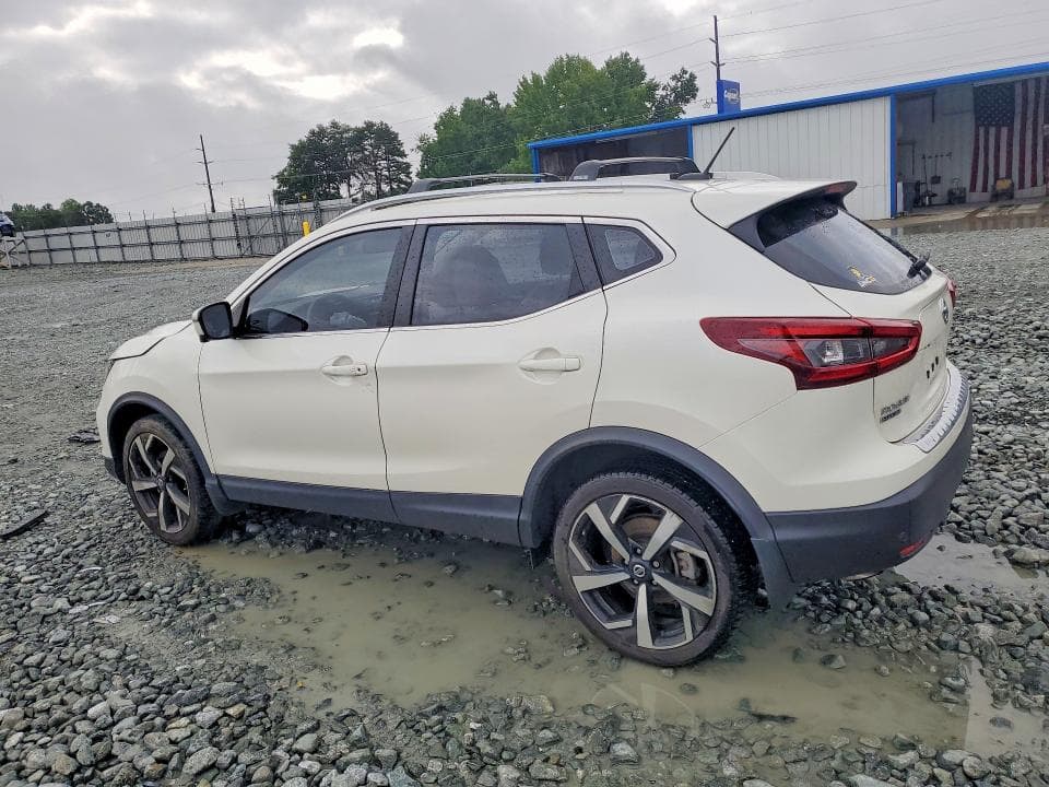 2022 NISSAN ROGUE SPORT SL 2