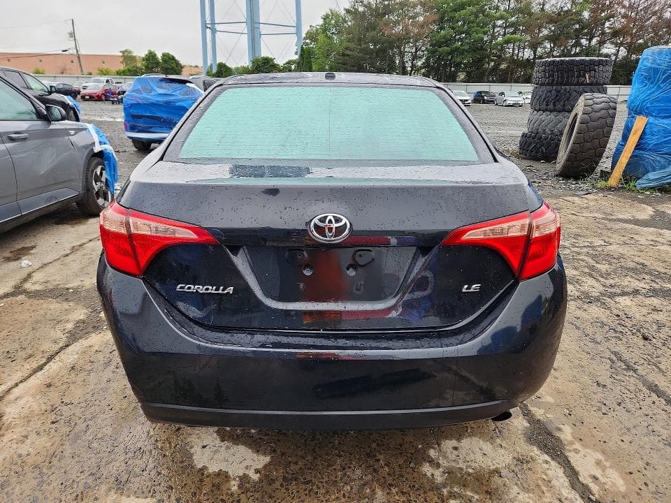 2017 TOYOTA COROLLA LE 6