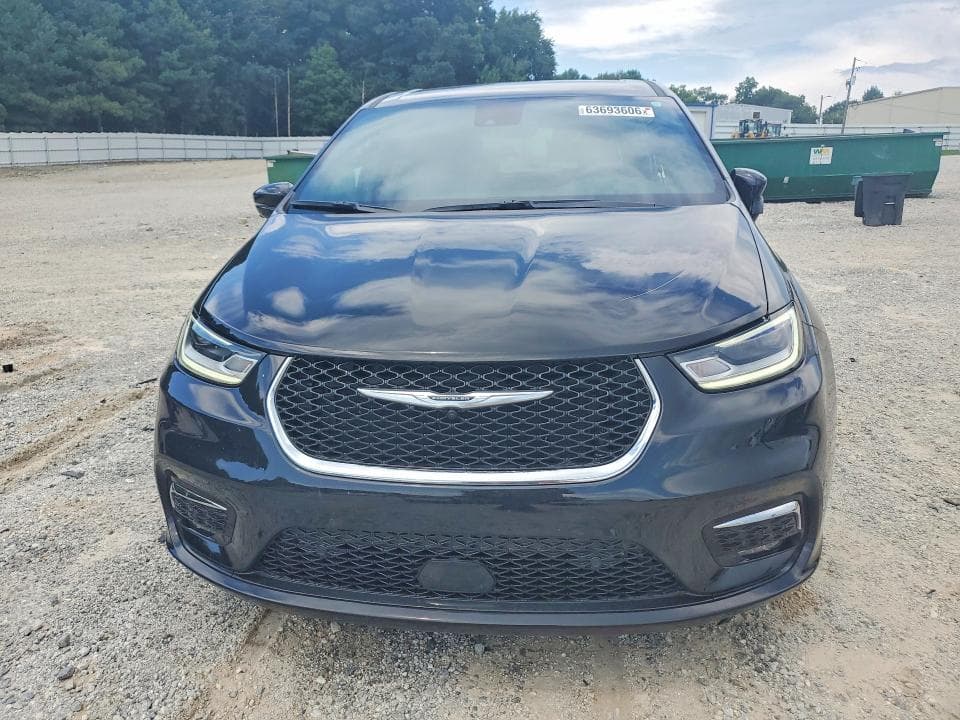 2025 CHRYSLER PACIFICA HYBRID SELECT 5