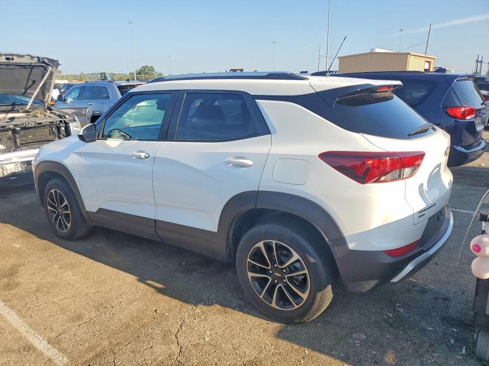 2024 CHEVROLET TRAILBLAZER LT 2