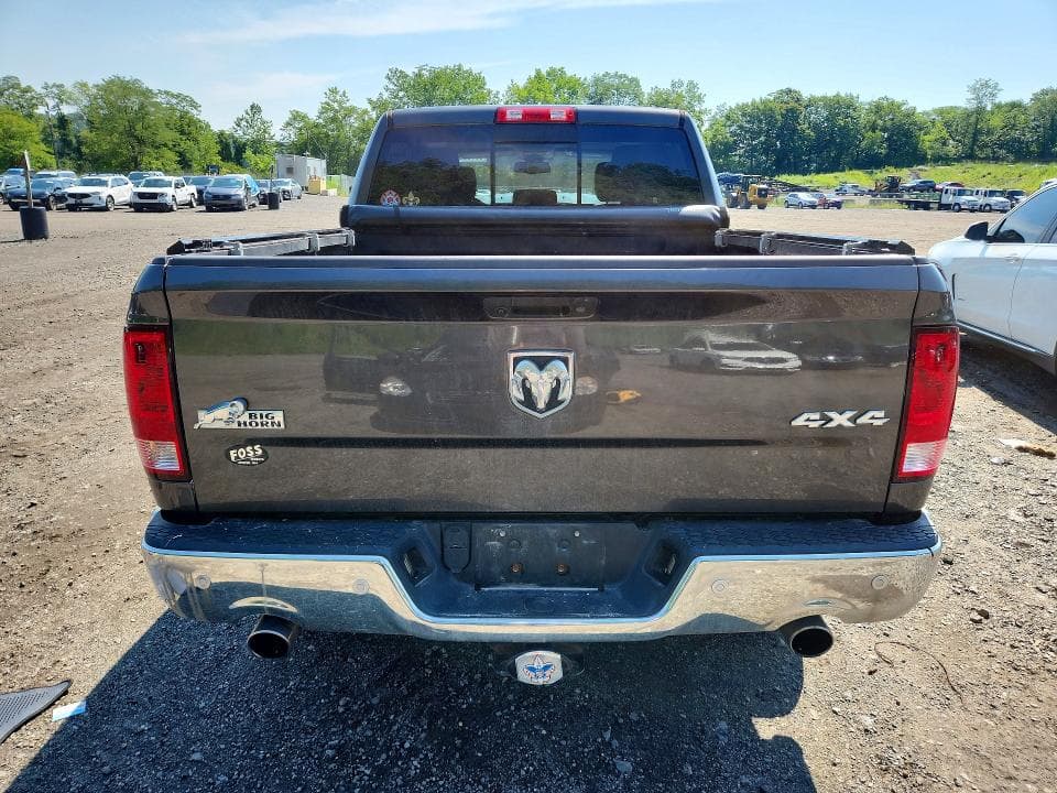 2017 RAM 1500 SLT 6