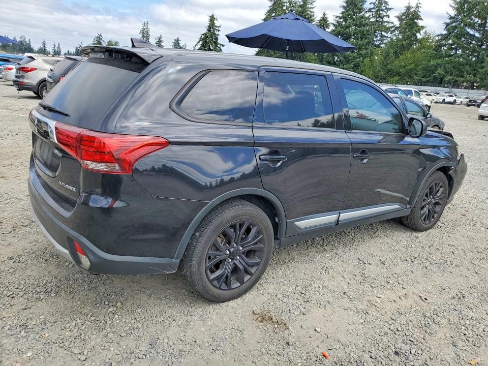 2018 MITSUBISHI OUTLANDER ES 3