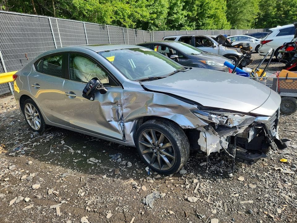 2018 MAZDA 3 TOURING TOURING 4