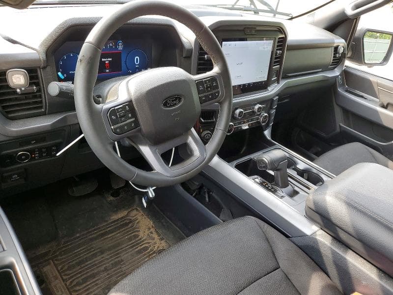 2026 FORD F150 XLT 8