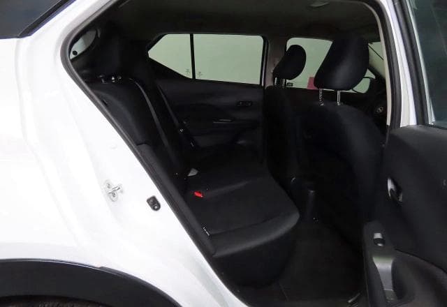 2024 NISSAN KICKS S 6
