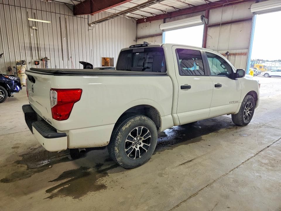 2022 NISSAN TITAN S 3