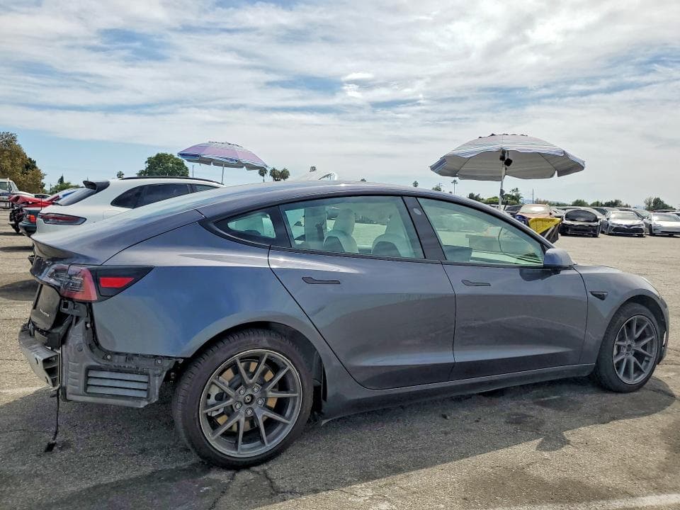 2022 TESLA MODEL 3 3