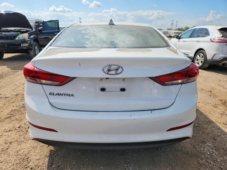 2017 HYUNDAI ELANTRA SE 6