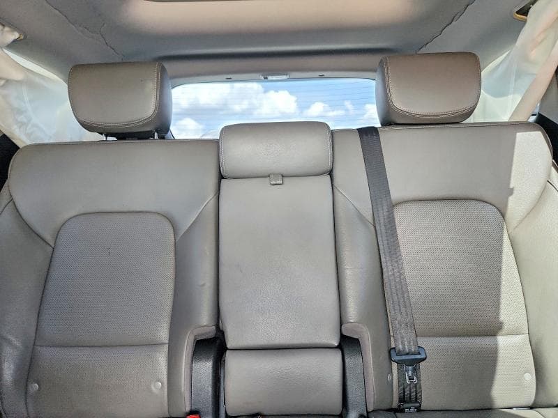 2018 HYUNDAI SANTA FE SE ULTIMATE 10