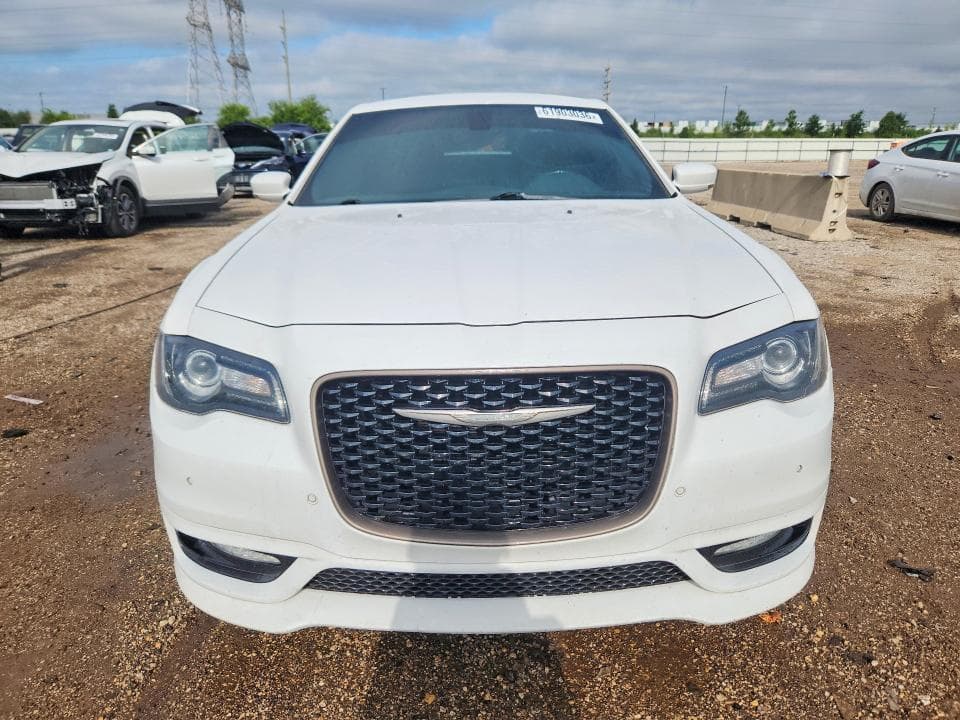 2018 CHRYSLER 300 S 5