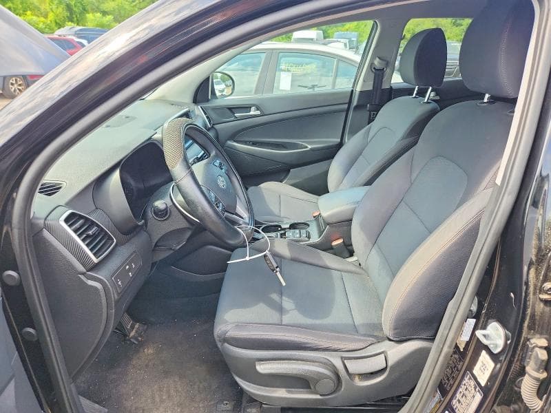 2020 HYUNDAI TUCSON SE 7