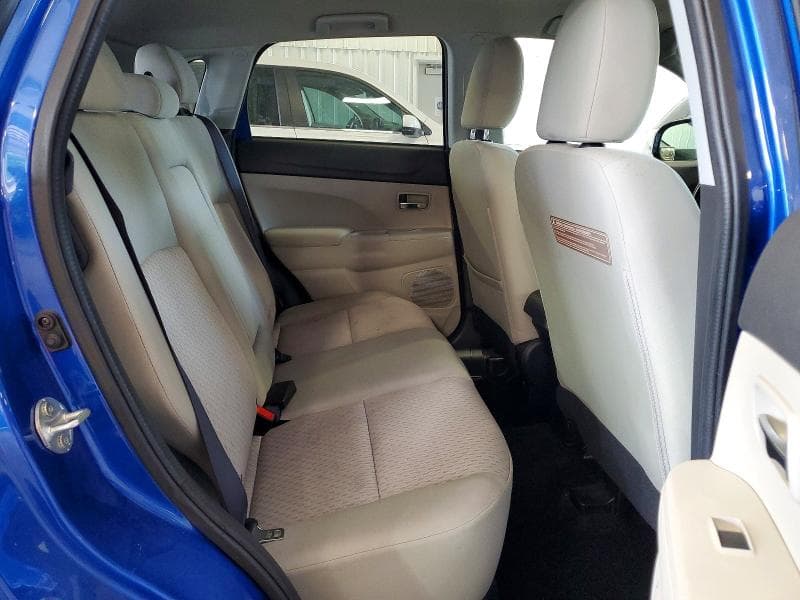 2017 MITSUBISHI OUTLANDER SPORT ES 11