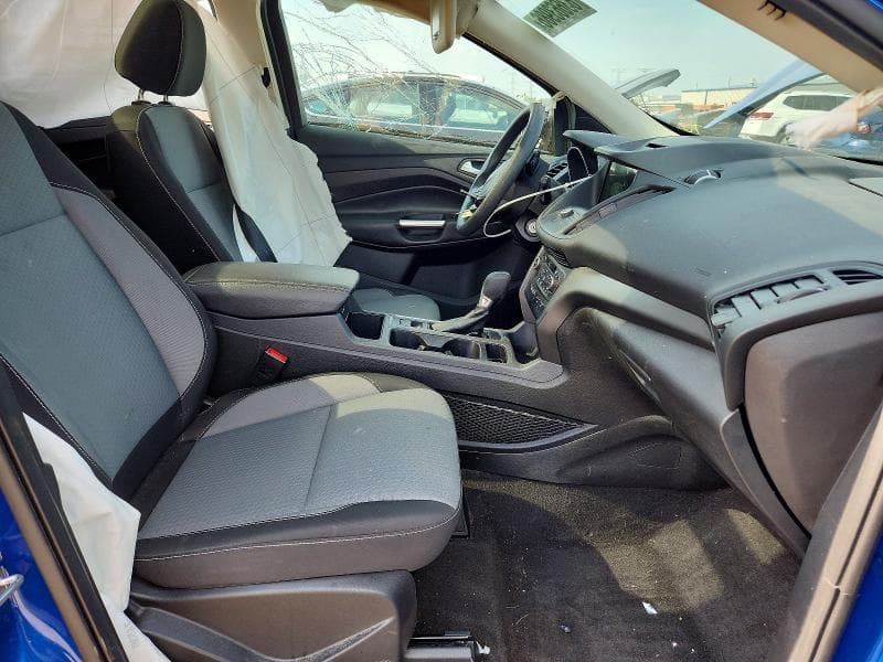 2017 FORD ESCAPE SE 7
