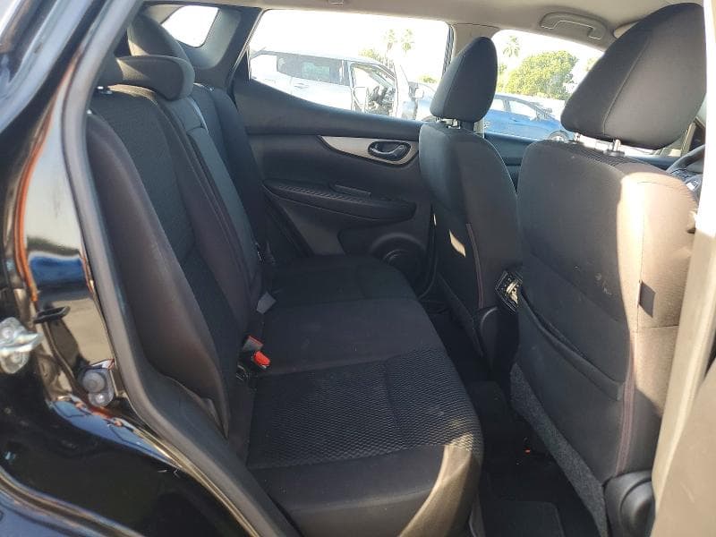 2018 NISSAN ROGUE SPORT S 11