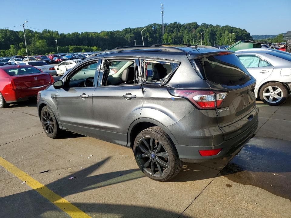 2017 FORD ESCAPE TITANIUM 2