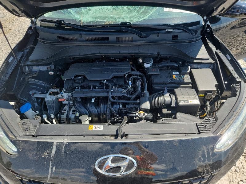 2023 HYUNDAI KONA SE 11