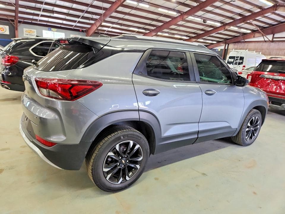 2021 CHEVROLET TRAILBLAZER LT 3