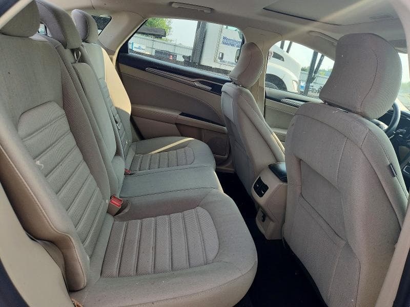 2019 FORD FUSION SE 10