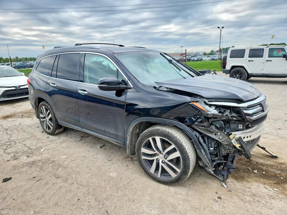 2017 HONDA PILOT ELITE 4