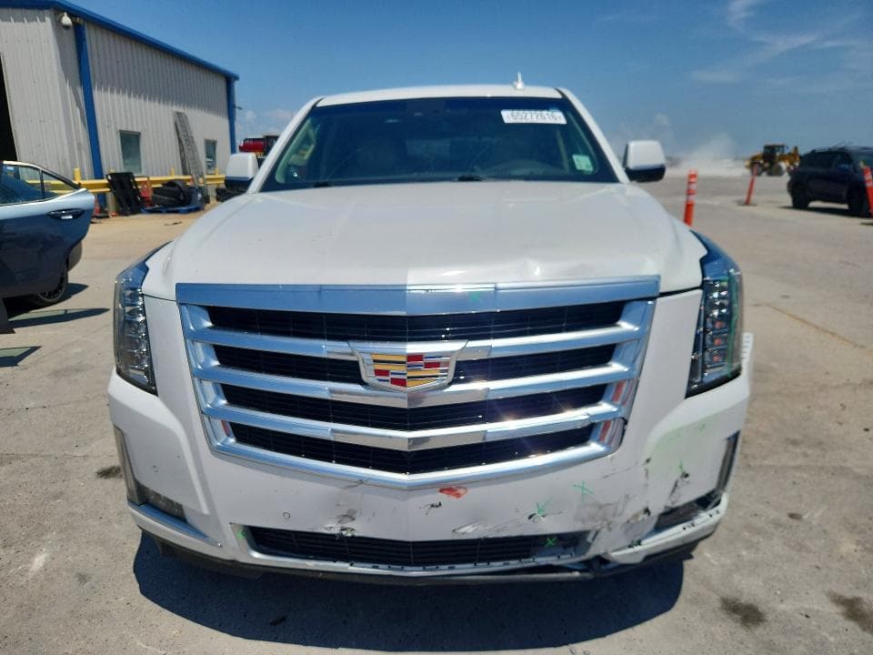 2017 CADILLAC ESCALADE LUXURY 5