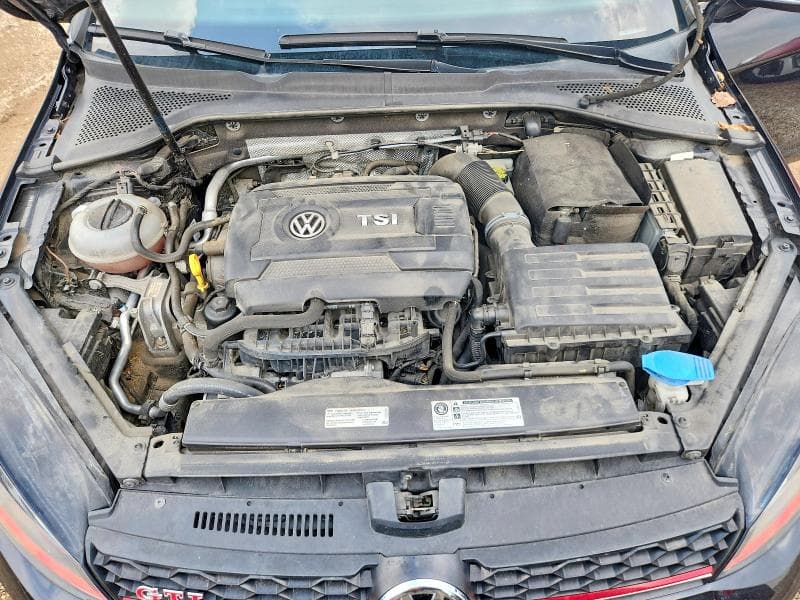 2017 VOLKSWAGEN GTI S/SE 11