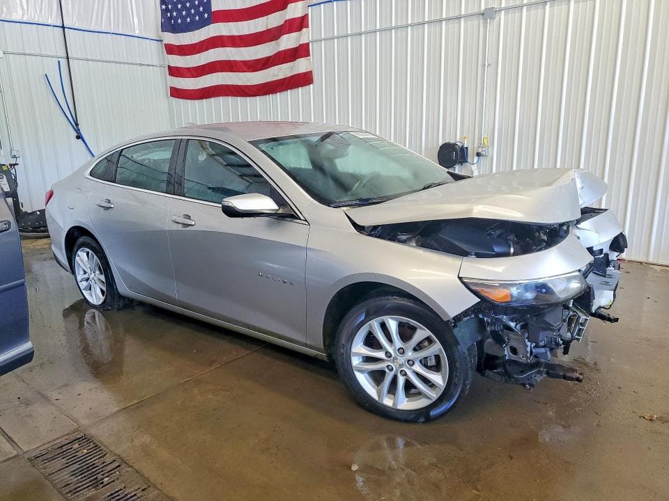 2017 CHEVROLET MALIBU LT 4