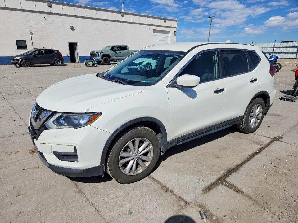 2017 NISSAN ROGUE S