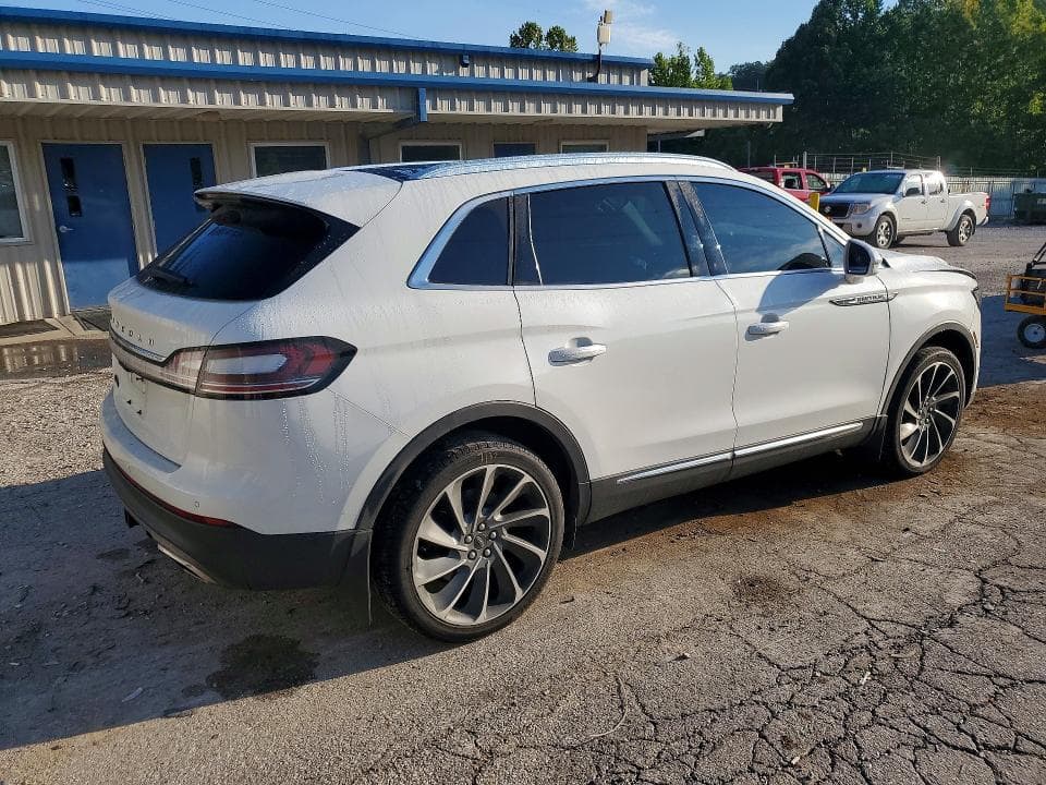 2021 LINCOLN NAUTILUS RESERVE 3