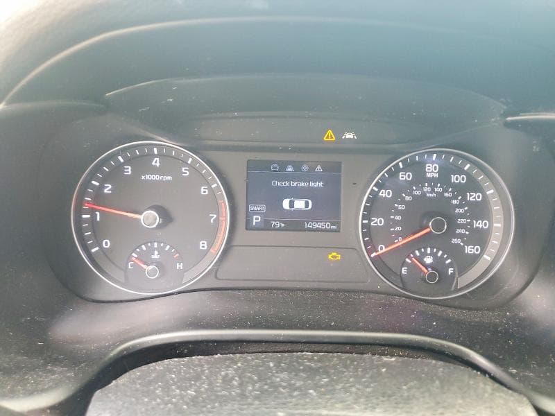 2019 KIA FORTE FE 9