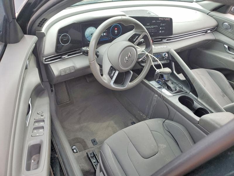 2023 HYUNDAI ELANTRA SEL 8