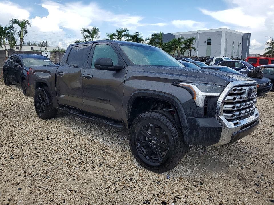 2022 TOYOTA TUNDRA SR5 4