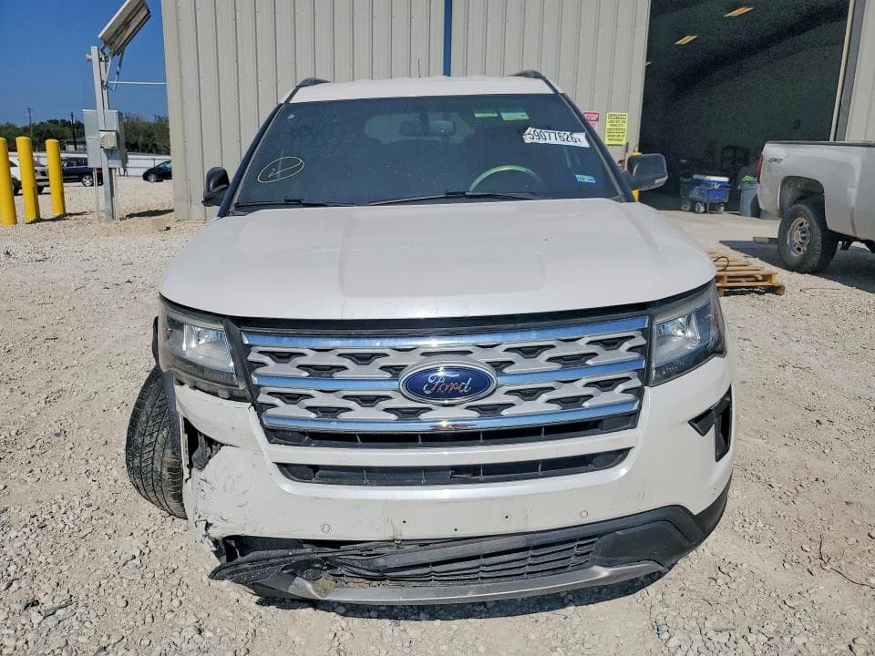 2019 FORD EXPLORER XLT 5