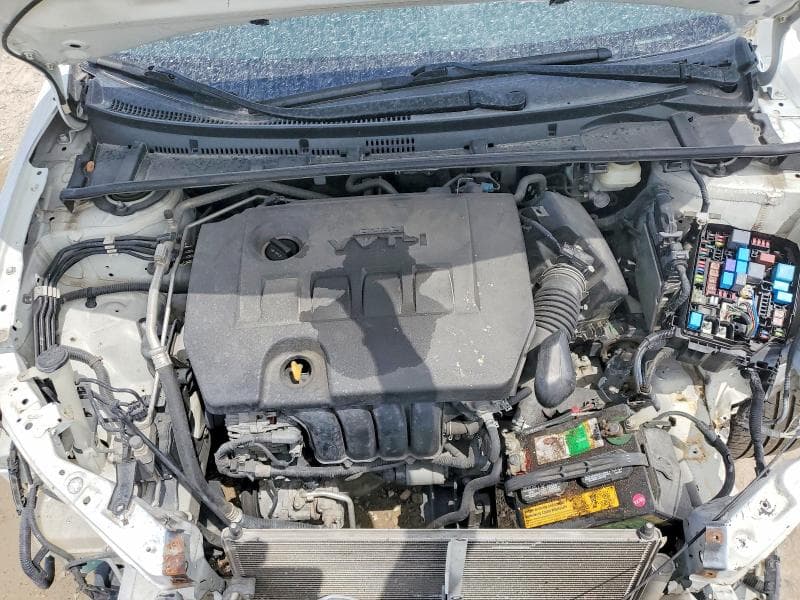 2019 TOYOTA COROLLA LE 11
