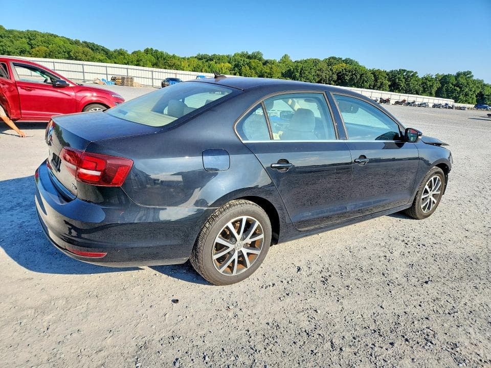 2017 VOLKSWAGEN JETTA SE 3