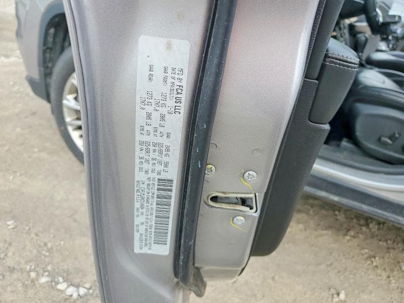 2019 JEEP CHEROKEE LATITUDE PLUS 13