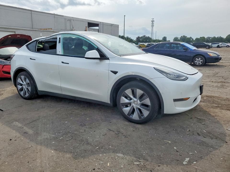 2022 TESLA MODEL Y 4