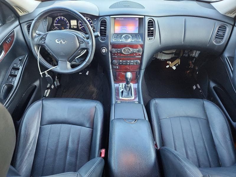 2017 INFINITI QX50 BASE 8